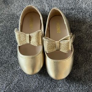 Gymboree Kids Size US 8 Gold Dress Shoes - Like New!